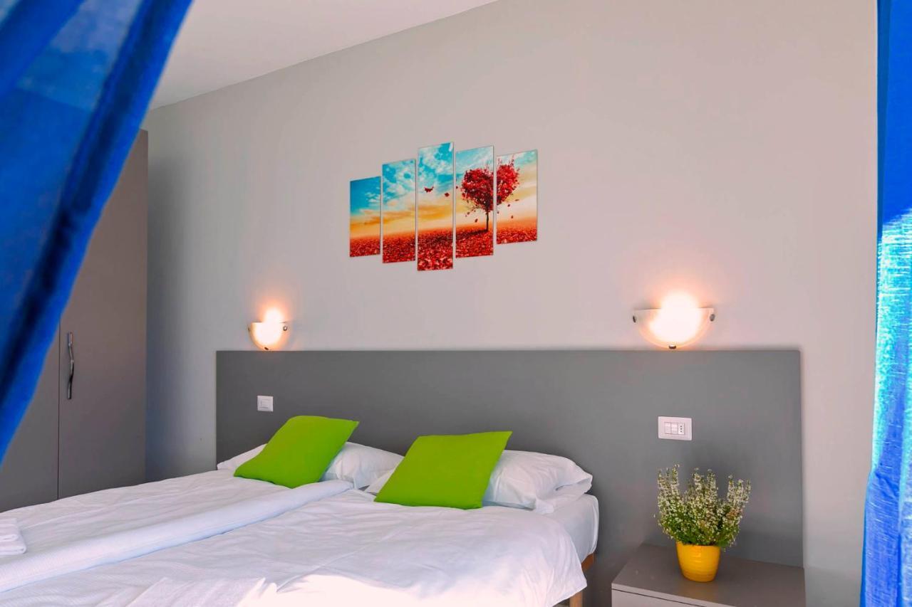 La Collinetta Apartments Vercana Екстер'єр фото